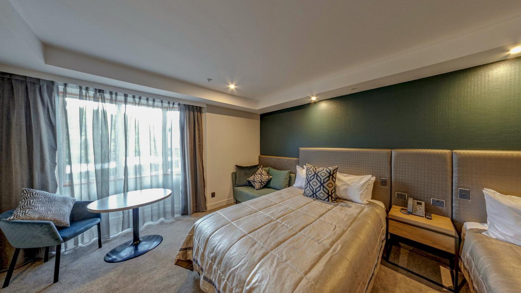 Distinction Luxmore Hotel Те-Анау Экстерьер фото